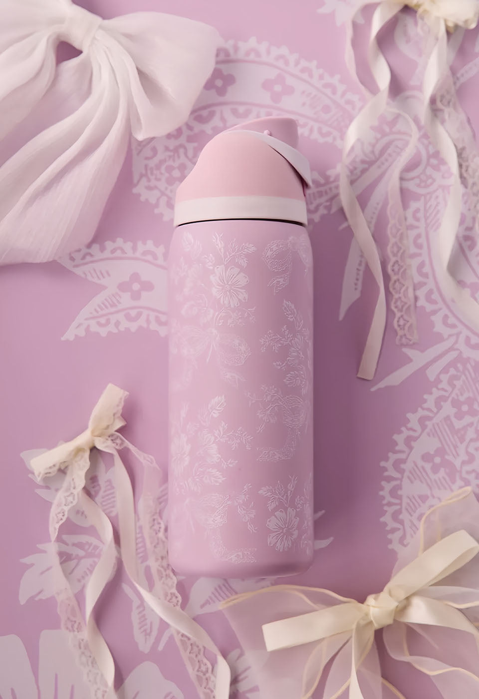 32oz Exclusive Ribbon Toile FreeSip Insulated Stainless Steel Water Bottle for Sports and Travel, BPA-Free